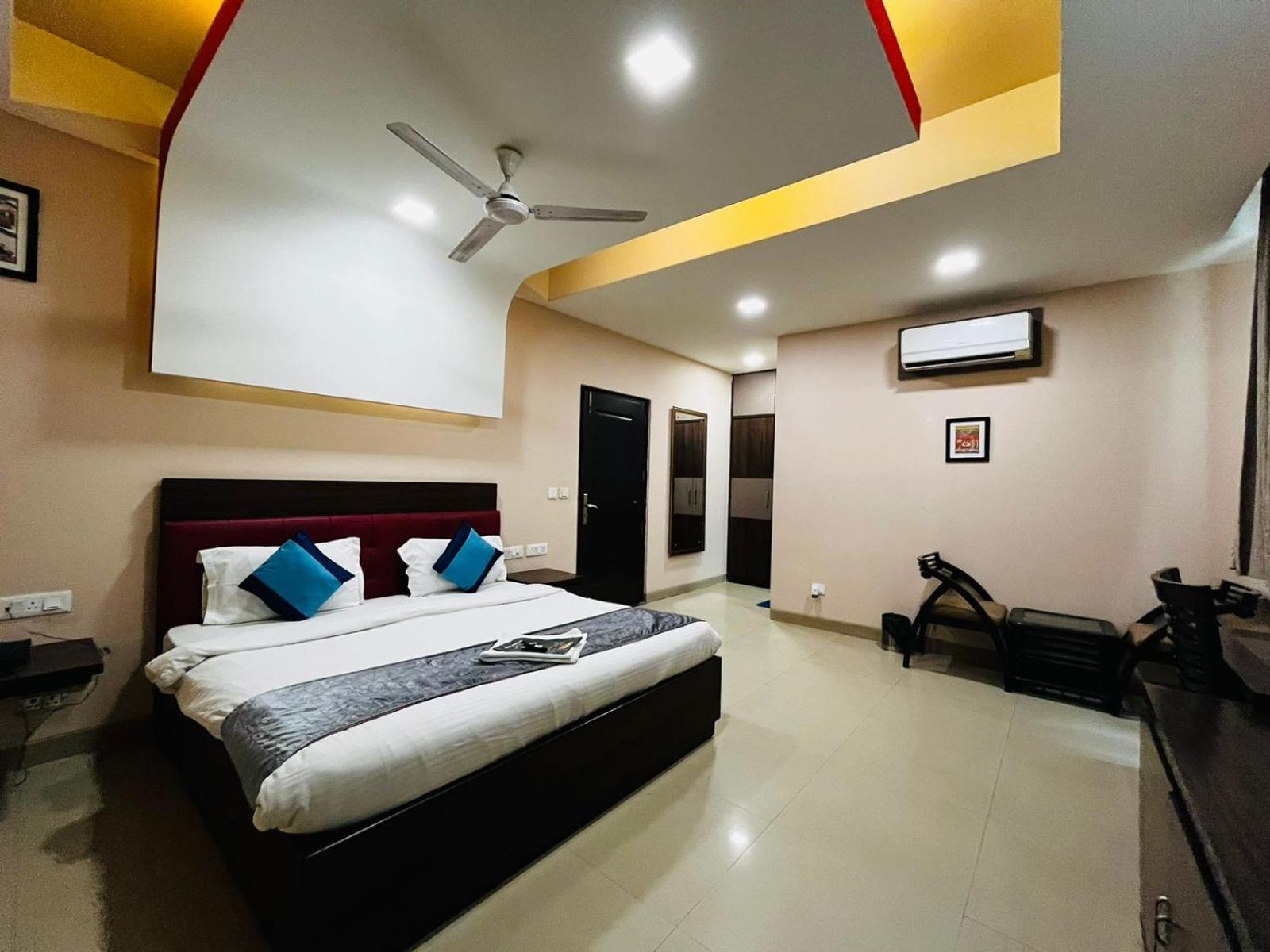 Hotel Mvr Stay By Admire Inn Noida Exteriér fotografie